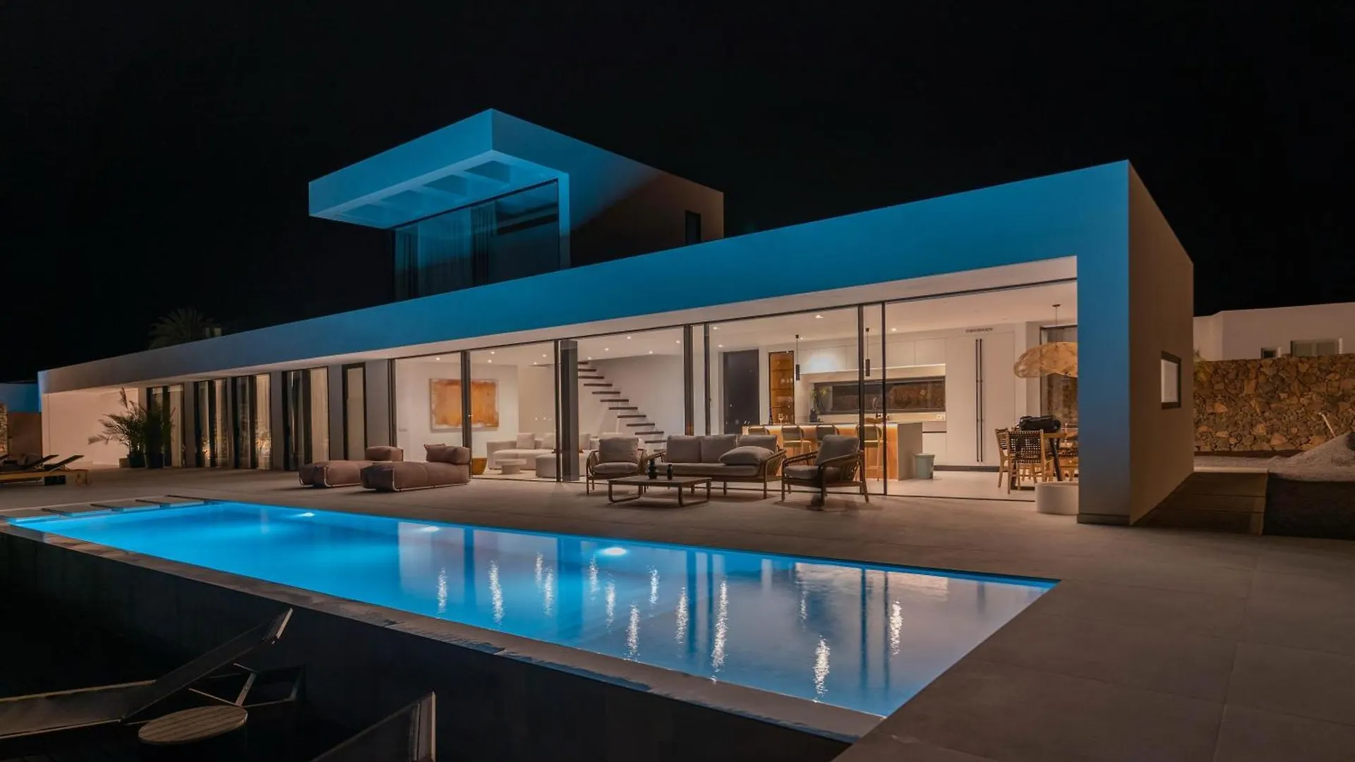 Villa White Lava By Aura Collection Lajares