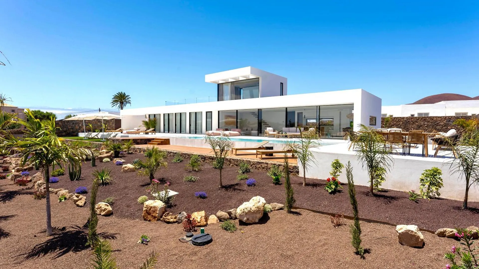 Villa White Lava By Aura Collection Lajares